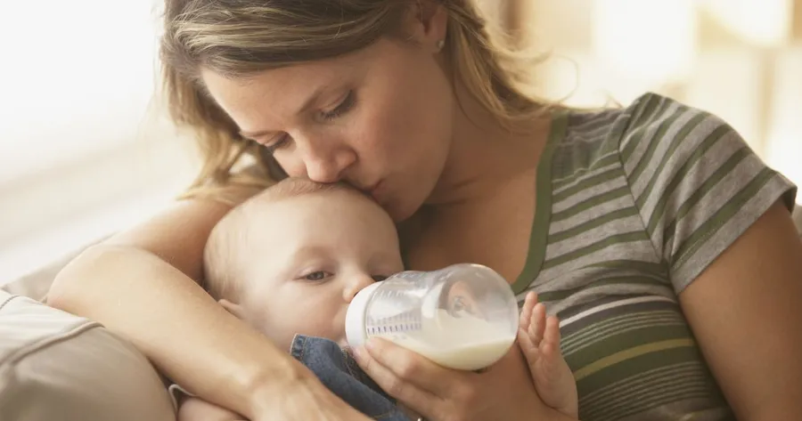 Choosing an Infant Formula When Breastfeeding Isn’t an Option