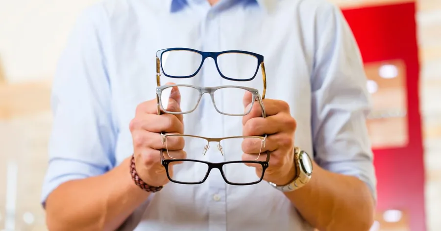 Here’s How to Buy Eyeglasses Online