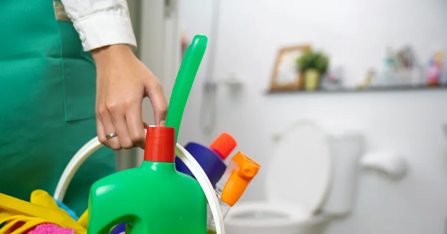 What Are the Best Bathroom Cleaning Products?