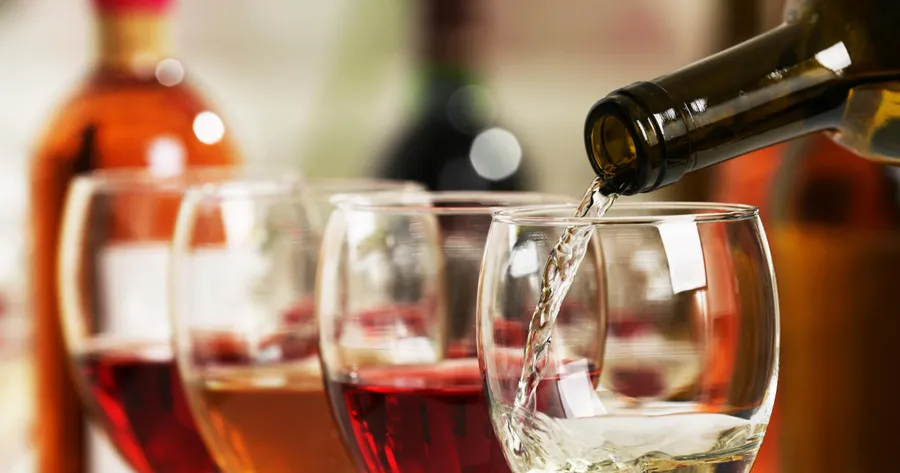 5 Must-Try Wine Clubs That Deliver Wine to Your Door