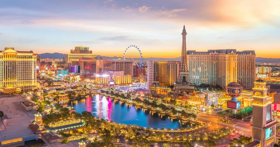 4 Ways to Find Deals on Las Vegas Hotels