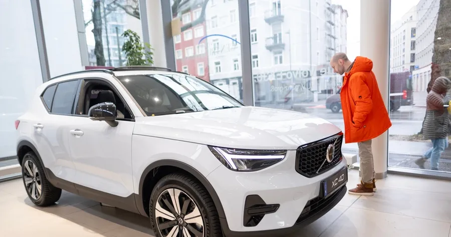 The Volvo XC40: Redefining Senior-Friendly Luxury at Unbeatable Prices