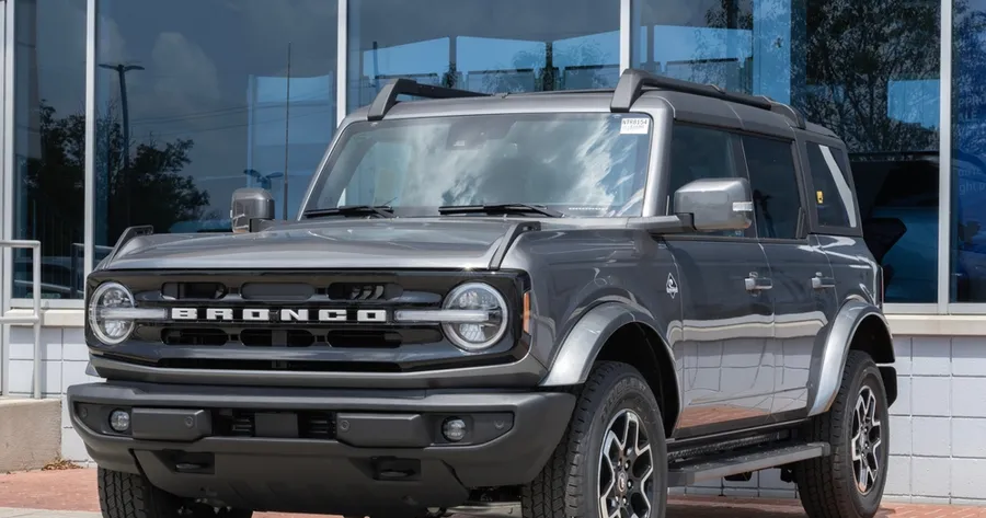 Unleash Adventure With The Rugged Ford Bronco