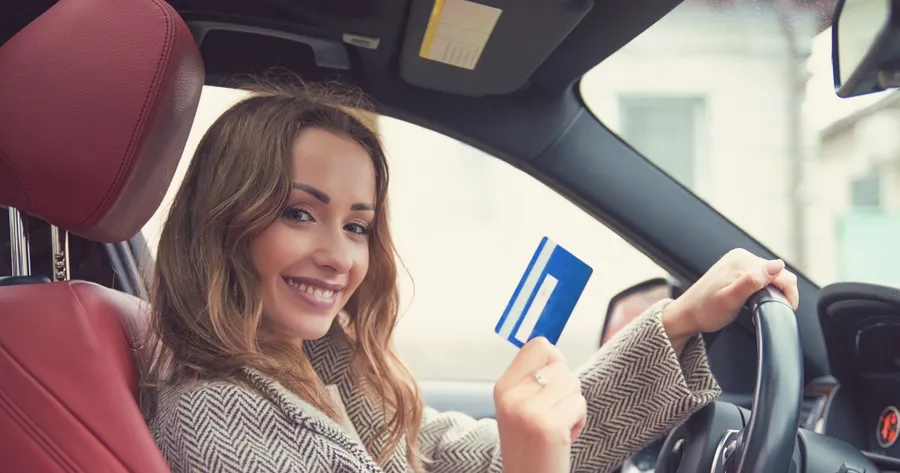 Finding the Best Card Offers: How to Save a Lot of Money with Gasoline Rebate Cards