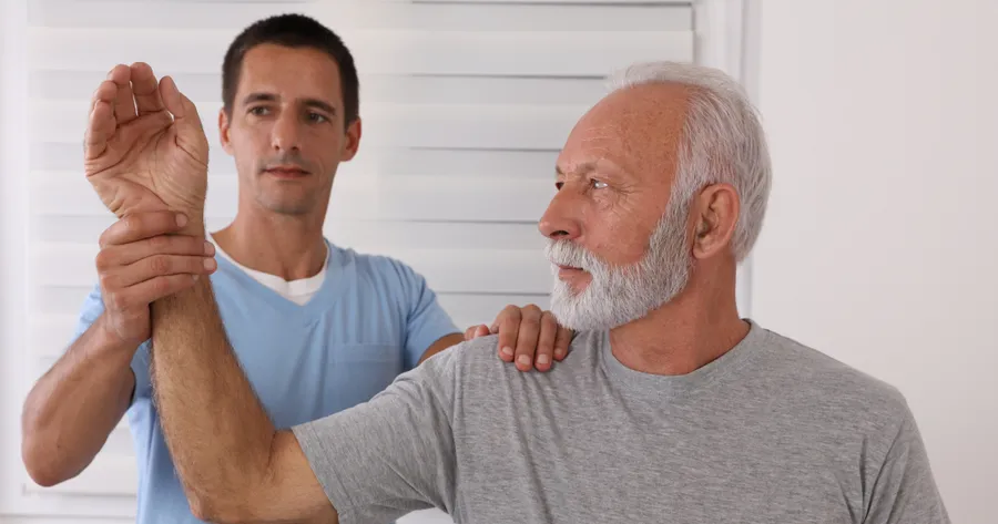 Physical Therapy Near Me: How to Maximize Insurance Benefits for Seniors