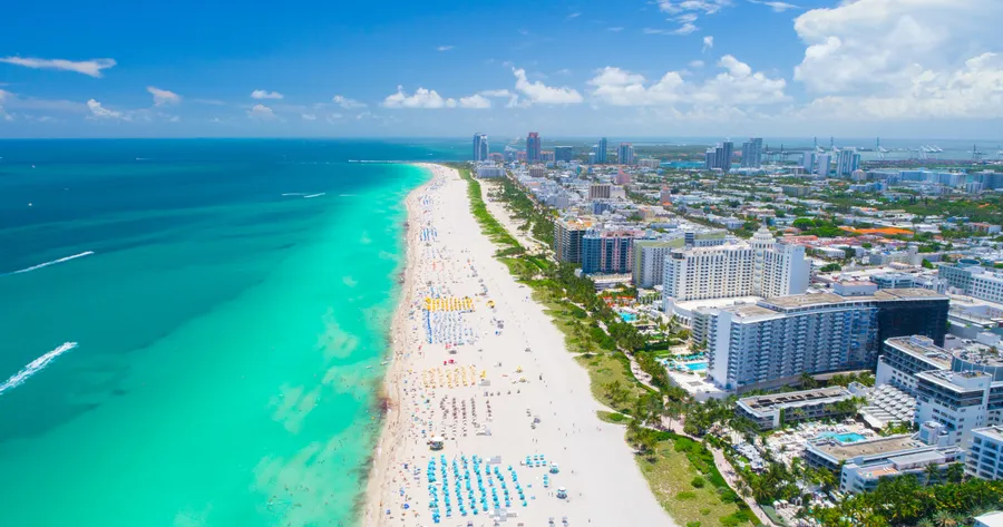 Miami Awaits: Find Great Miami Hotels for Less Than $40/Night
