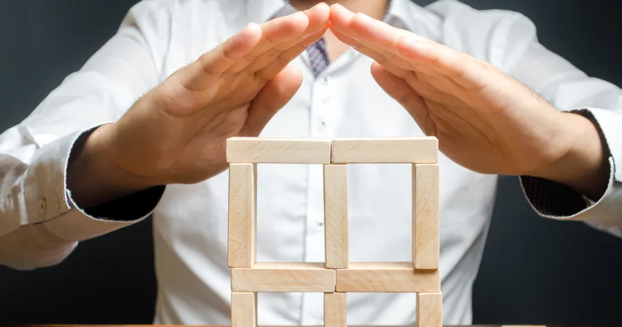 Selecting Home Warranty Roof Coverage: Tips and Strategies