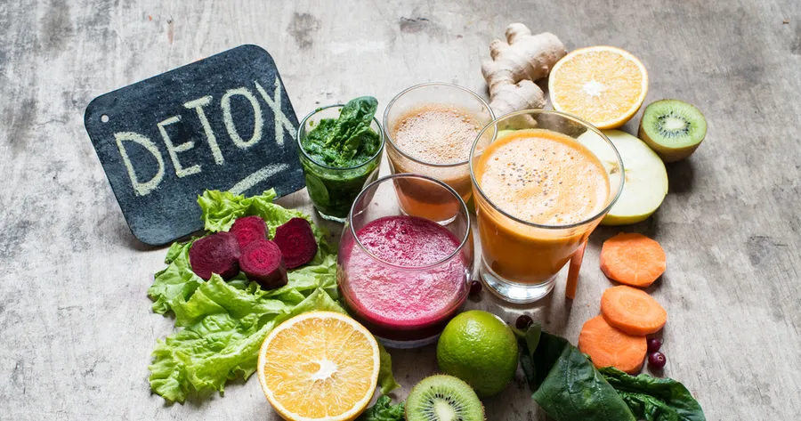 Spring Clean Your Routine: Detox Tips for a Healthier Lifestyle