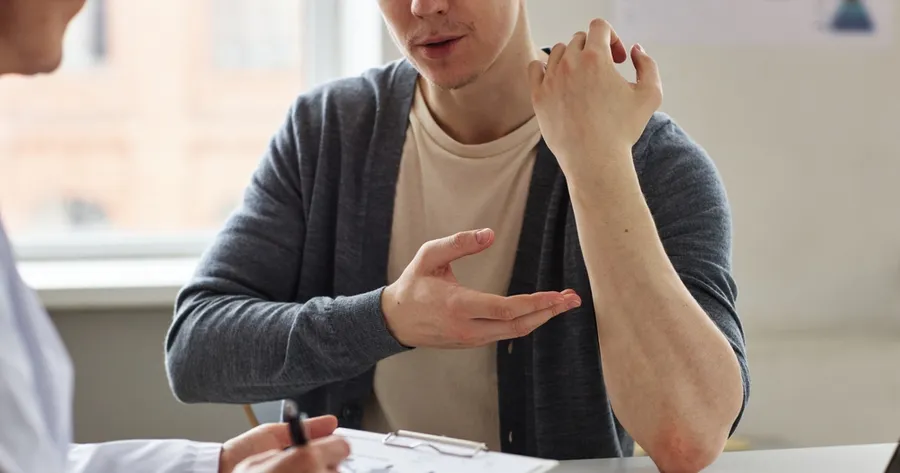 What Does Plaque Psoriasis Look Like?