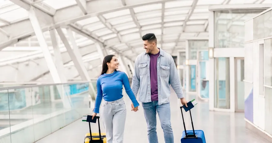 Carry-On Like a Pro: Packing Tips That Actually Save Space and Stress