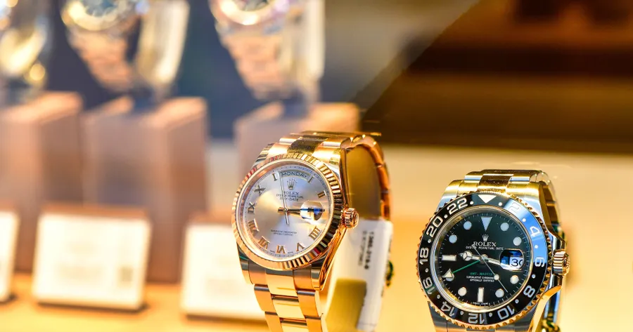 Exploring the Surge in Popularity of Luxury Watches Among Young Adults