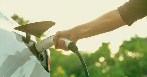 Why Smart Buyers Are Choosing Electric Cars This Year