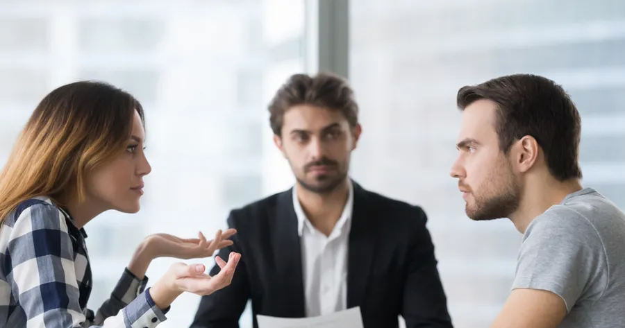 Choosing a Divorce Attorney: What to Know