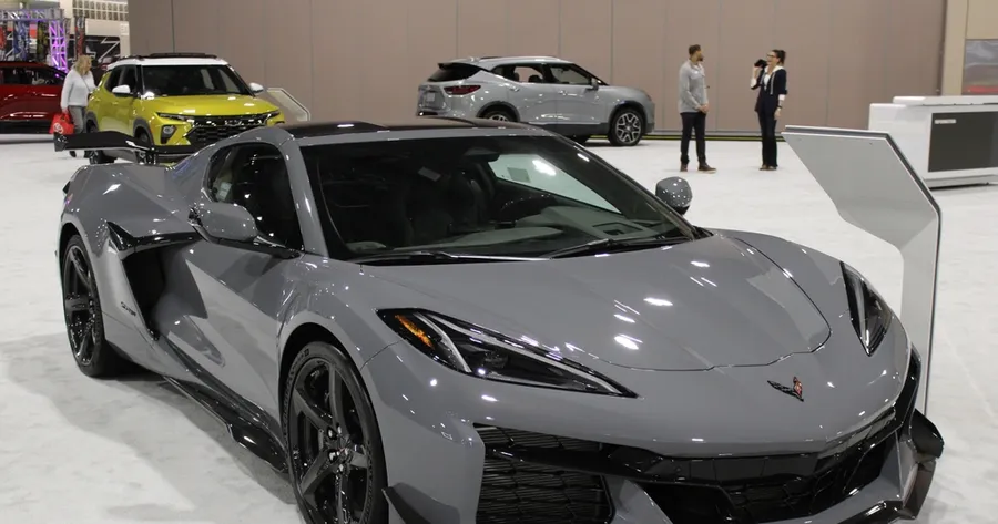 2025 Chevrolet Stingray: Iconic Design Meets Modern Performance