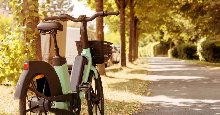 An Introduction To E-Bikes: Benefits and Costs