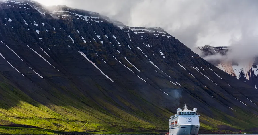 Iceland Cruises: A Bucket List Experience