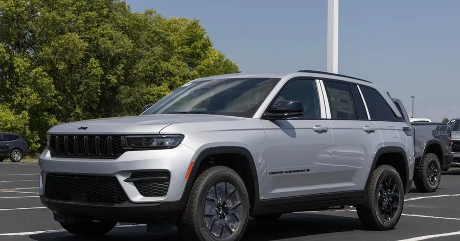 Why The New Jeep Grand Cherokee Is Captivating American Drivers