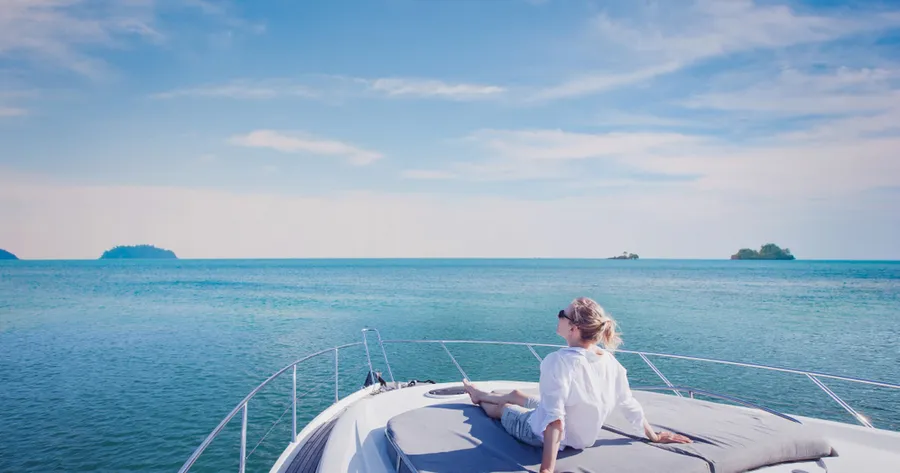 Your Guide to Yacht Chartering