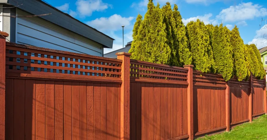 Enhance Privacy with Stylish Fence Designs