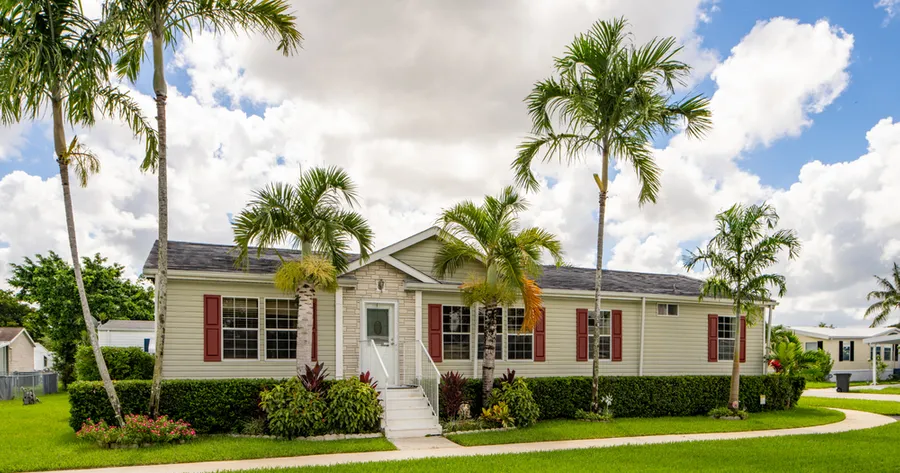 The Rise of Prefabricated Bungalows: A Game Changer in Housing