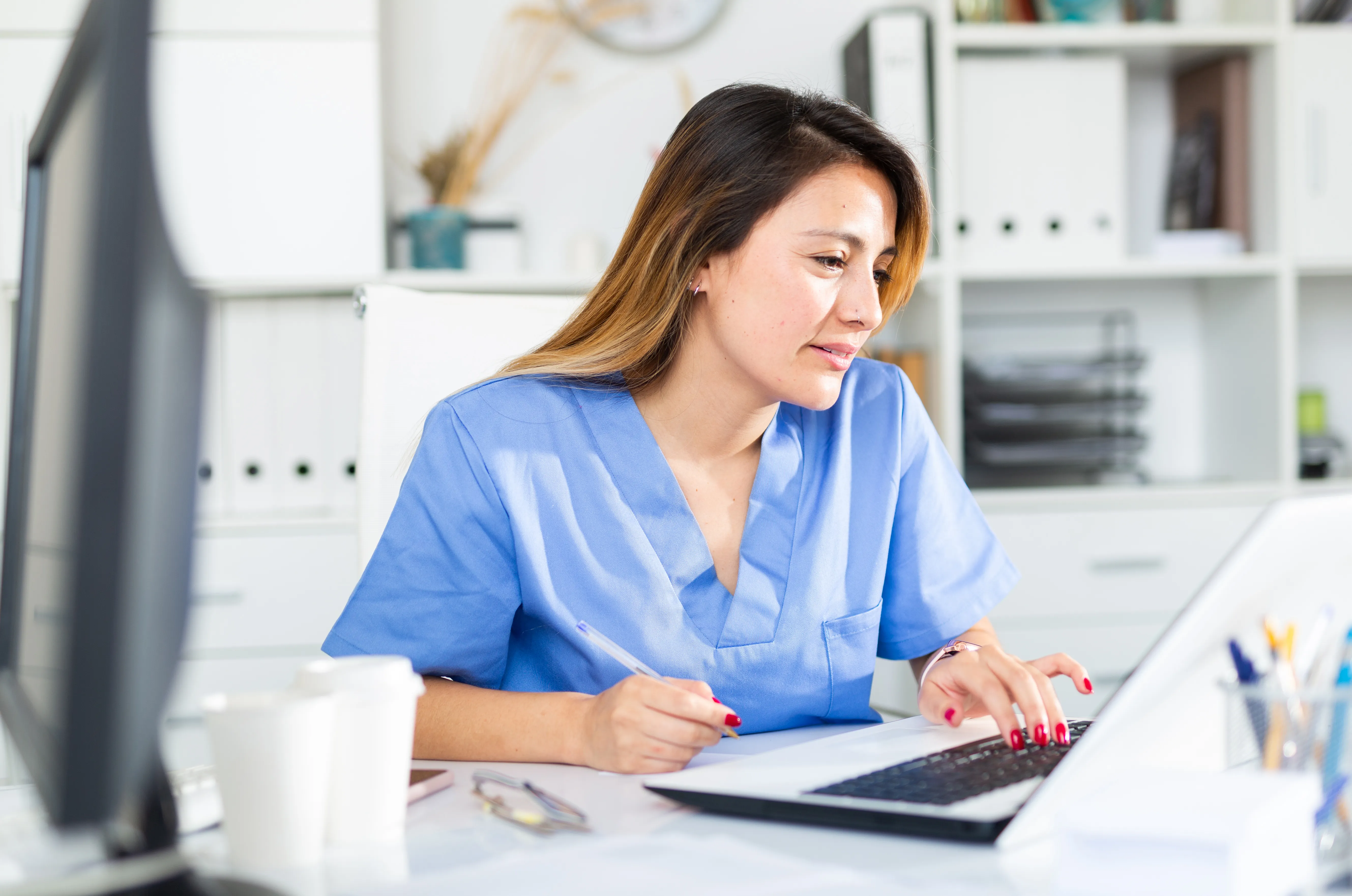 The Top Online Medical Assistant Programs to Jump Start Your Career