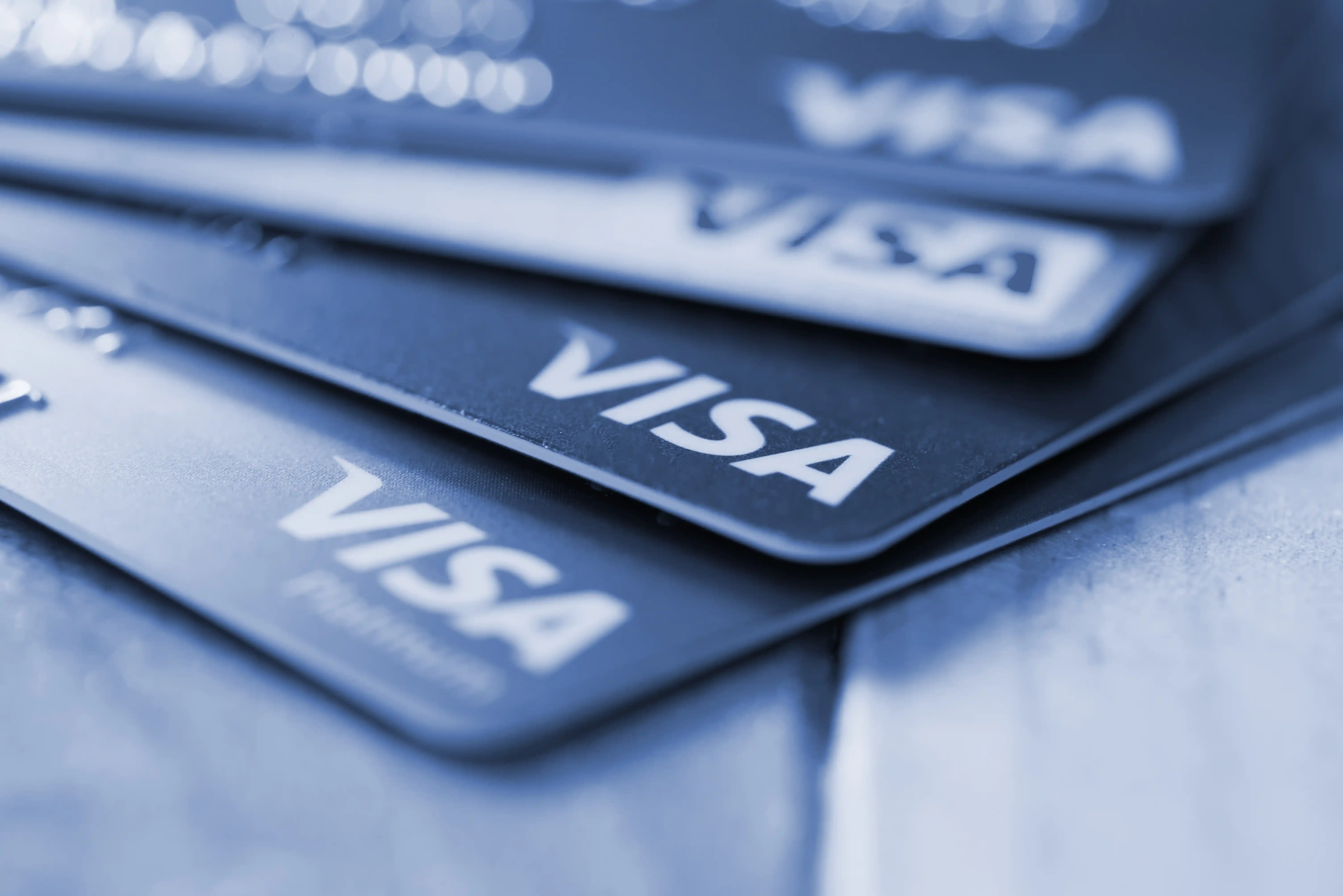 Check Out These Great Visa Credit Card Offers