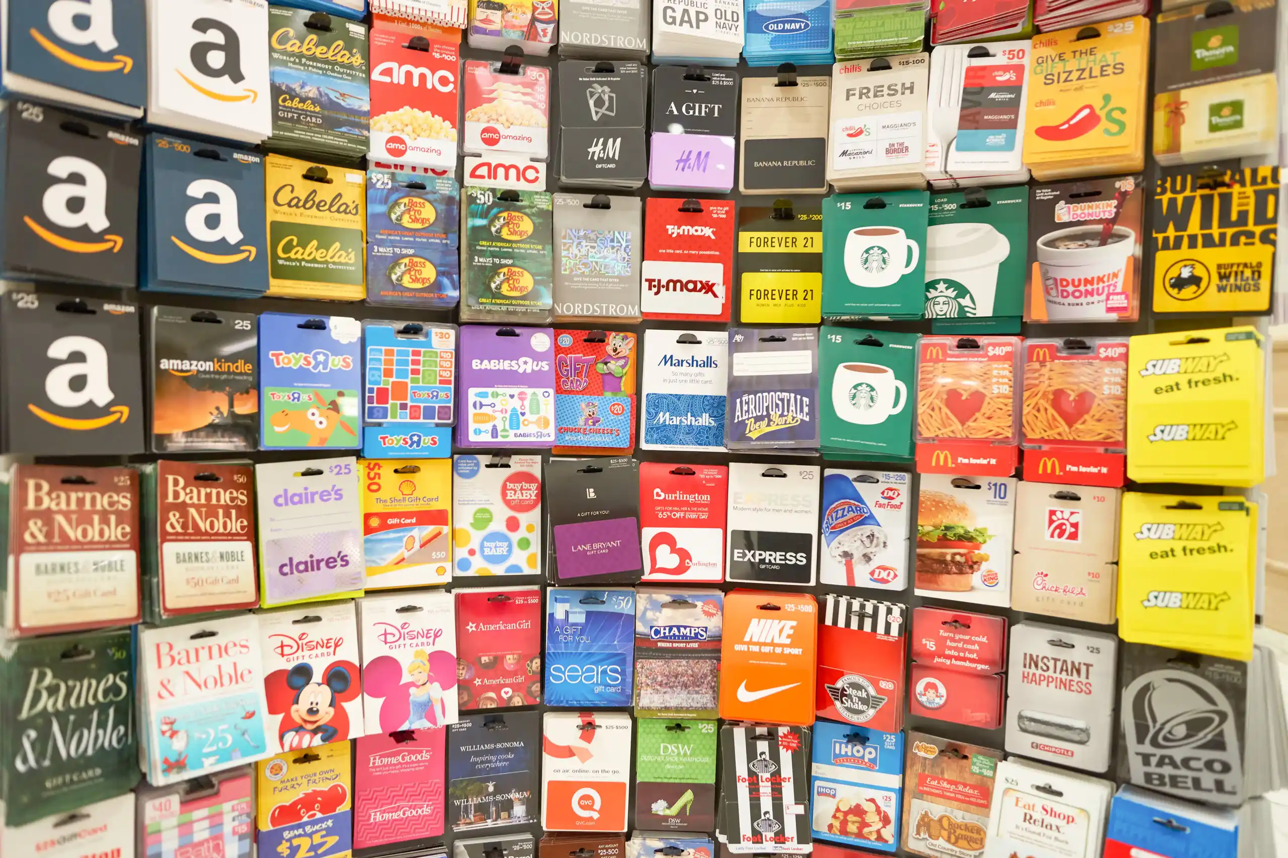 Don’t Fall For These Gift Card Scams Over The Holidays