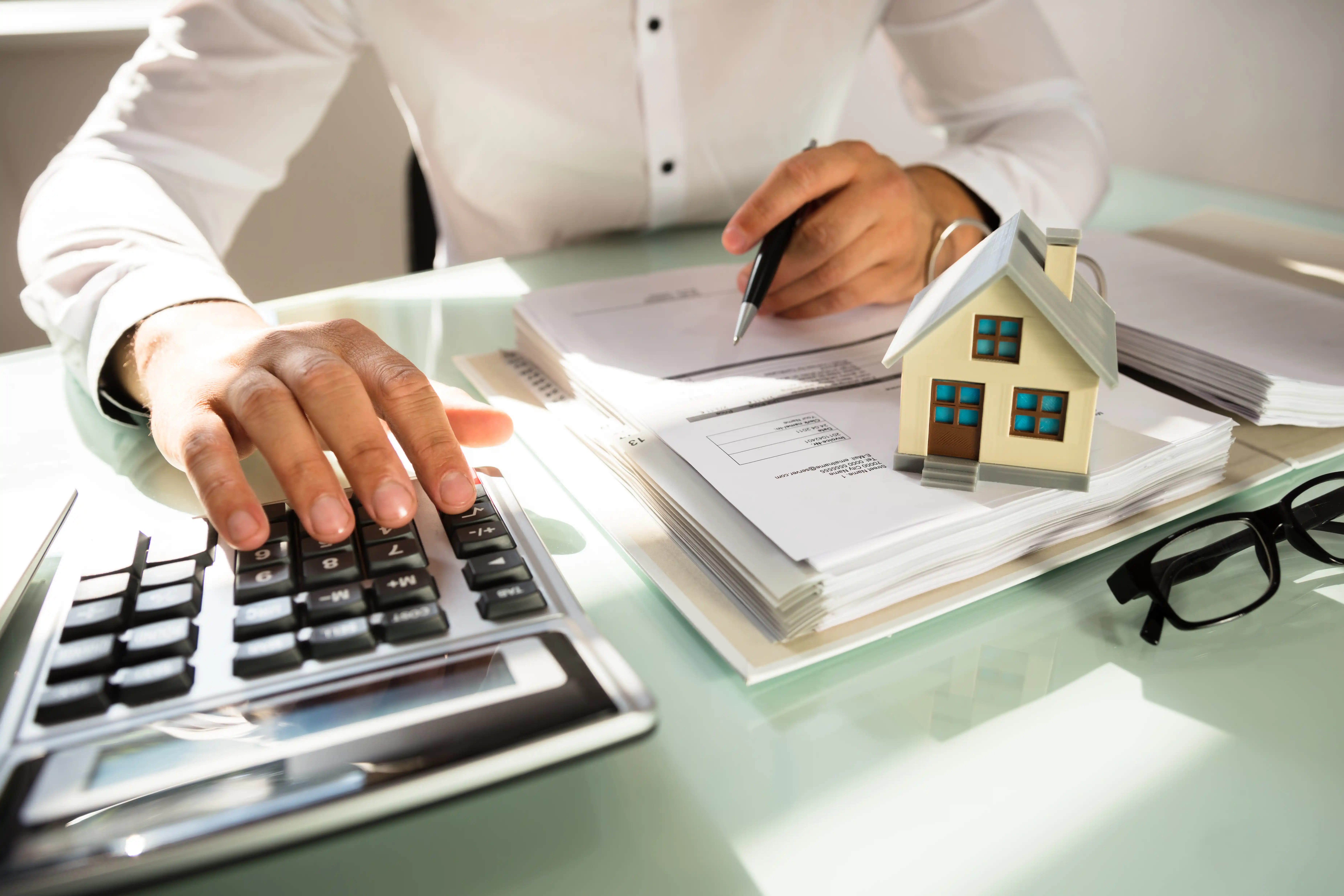 How to Determine a House’s Property Taxes