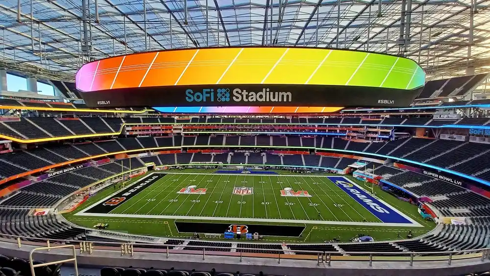 Super Bowl LVI 2022: what are the most expensive tickets in the stadium and  what else is included? - AS USA