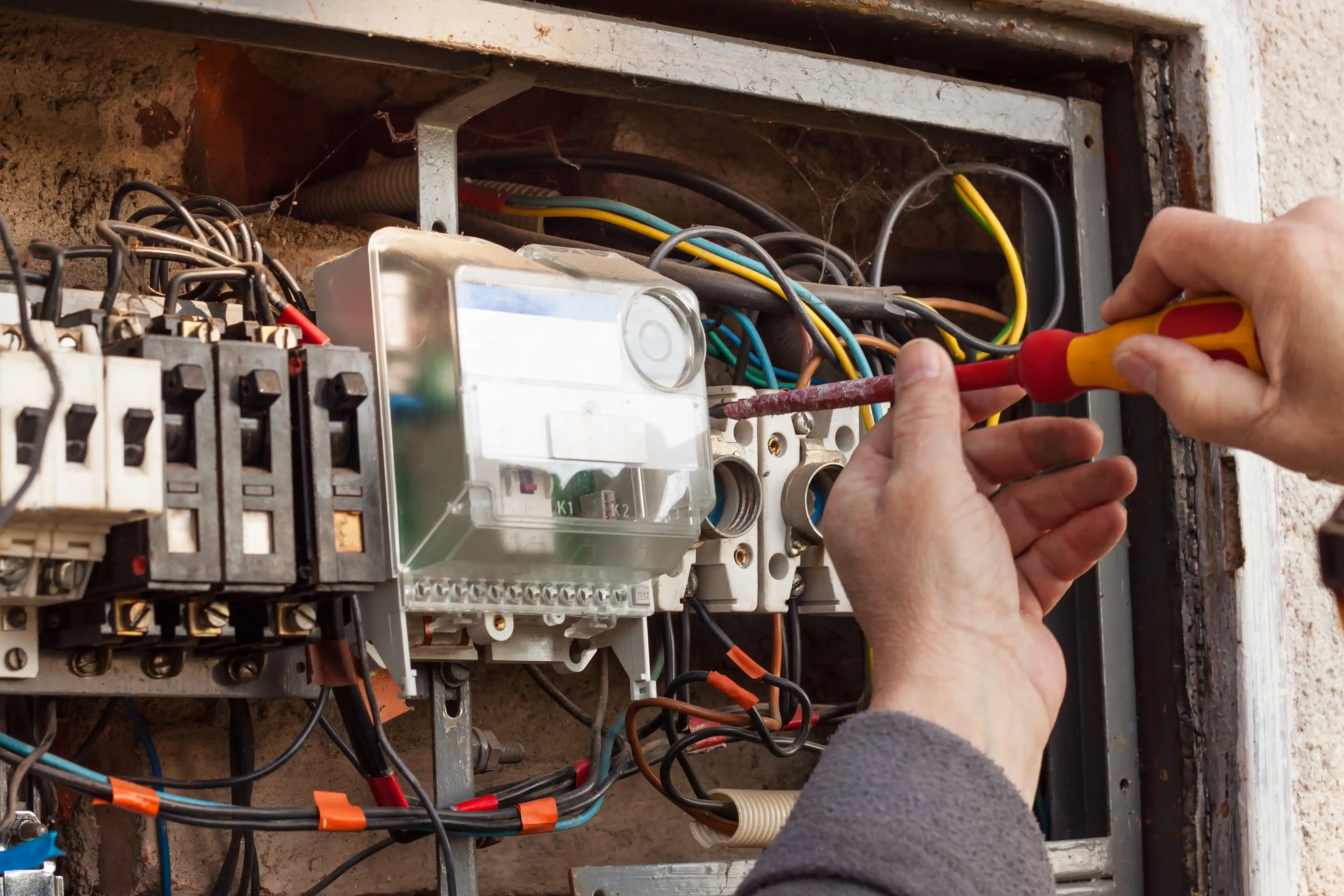 Electrical Repair: Common Problems and Average Repair Costs