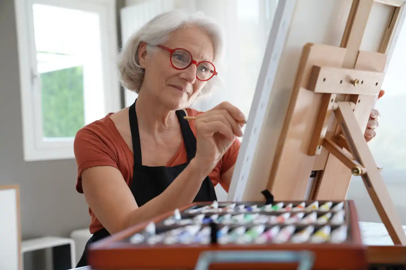 These Free Online Classes Are Teaching Seniors Amazing New Skills