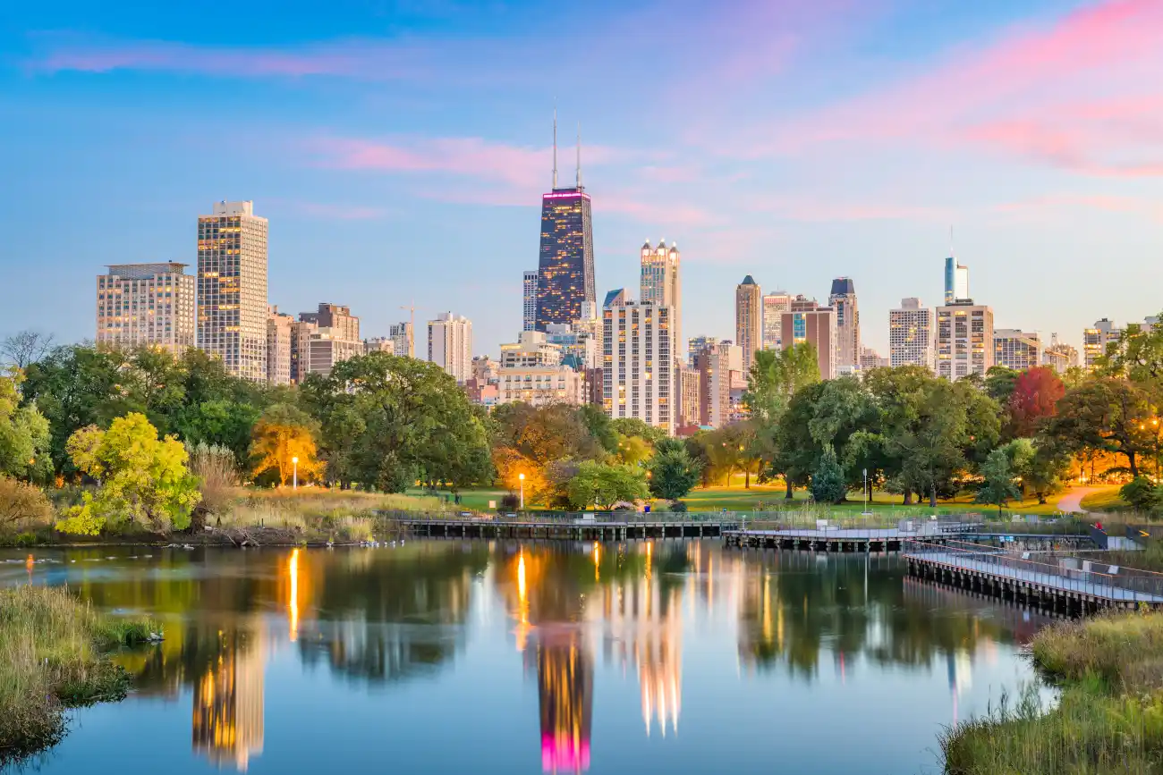 A Savvy Traveler’s Guide to Scoring Deals at Chicago’s Best Hotels