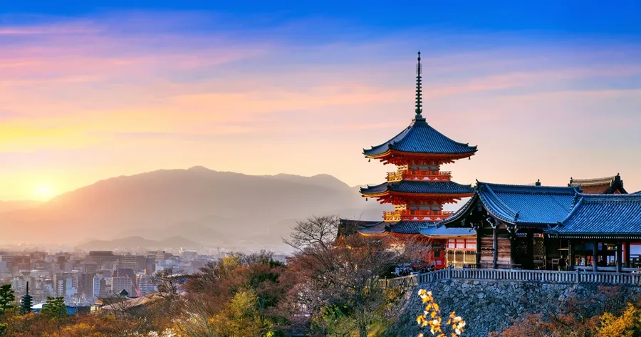 Explore Japan with Tailored Tour Packages: Your Ultimate Guide