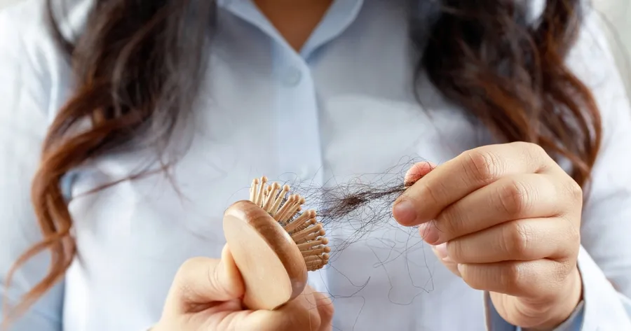 Holistic Approaches to Women’s Hair Regrowth