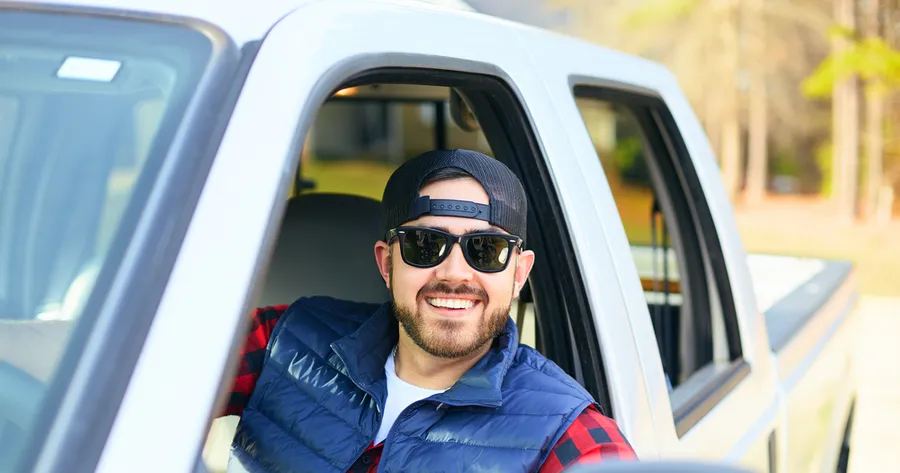 Earn Extra Cash with Pickup Truck Side Hustles